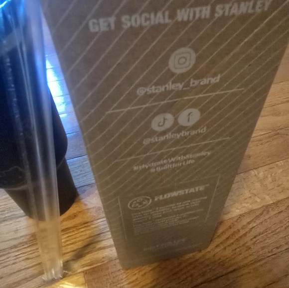 Hello Kitty Stanley Tumbler – BlackStay cute - Picture 6 of 11